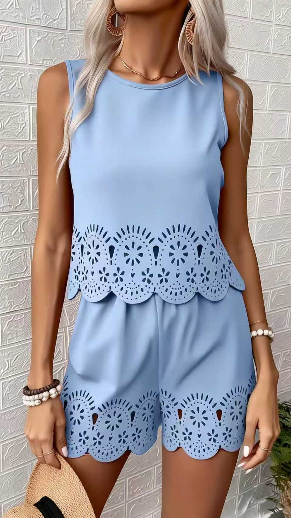 Women's Elegant Hollow-Out Design Short-Sleeve Top and Shorts Two-Piece Set