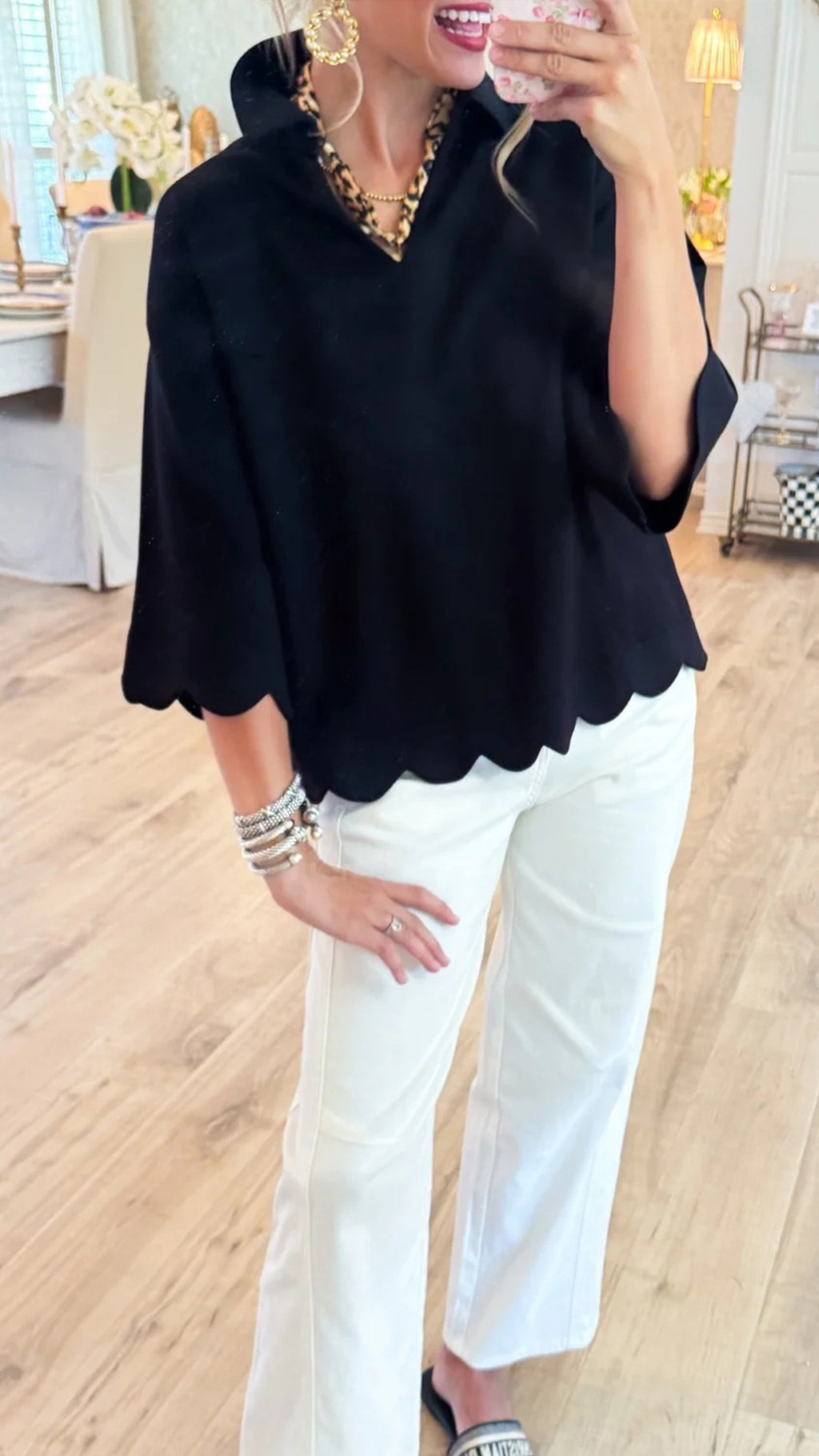 Women's  Scalloped Edge V-Neck Loose Lapel 3/4 Sleeve Blouse
