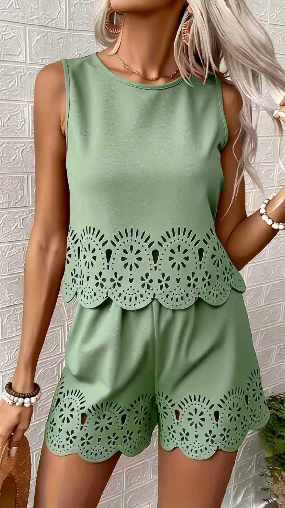 Women's Elegant Hollow-Out Design Short-Sleeve Top and Shorts Two-Piece Set